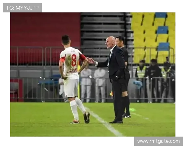 亚冠精英战颜骏凌神勇海港出局